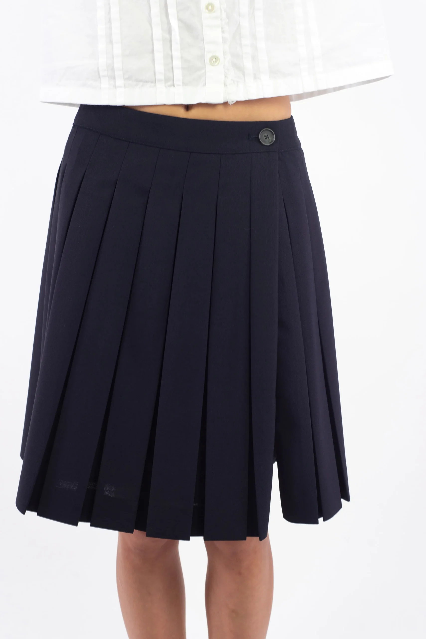 astra_skort_in_dark_navy_2.webp SANDY LIANG ASTRA SKORT IN DARK NAVY> Uniform | Skirts