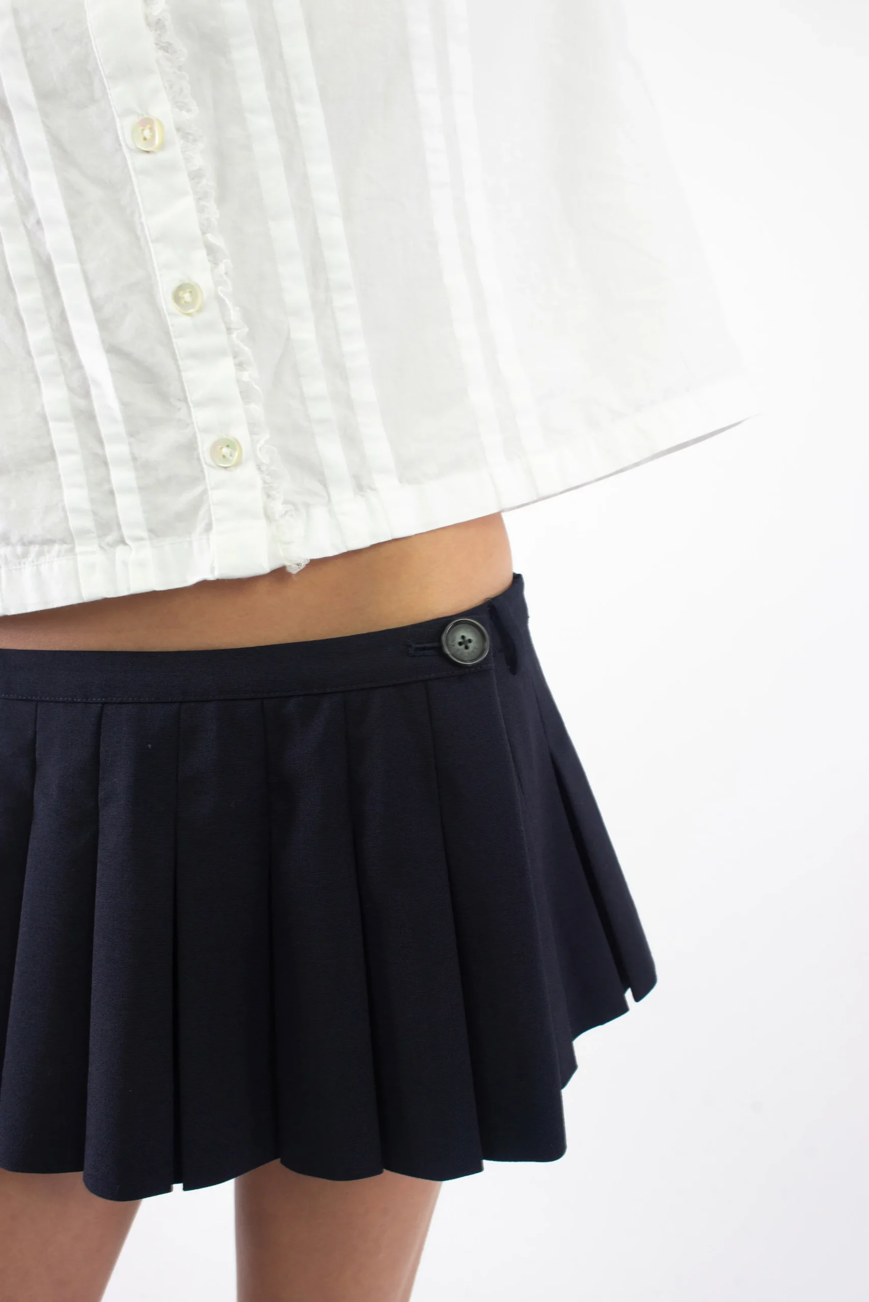 franc_skort_in_dark_navy_3.webp SANDY LIANG FRANC SKORT IN DARK NAVY> Uniform | Skirts
