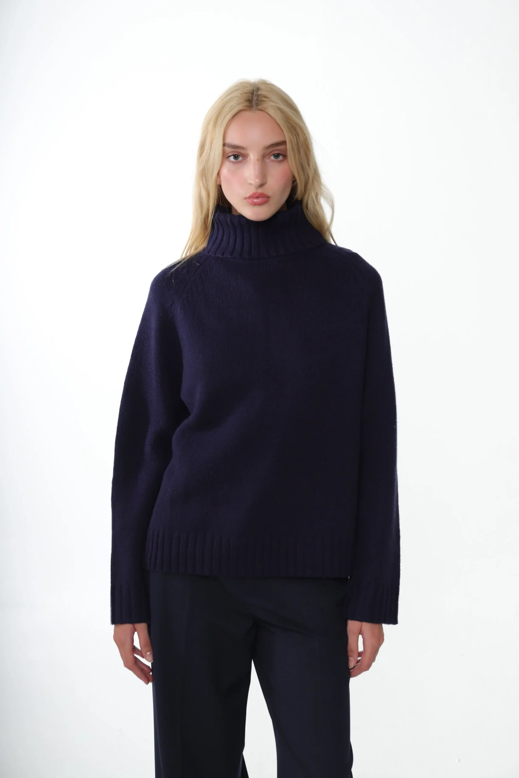 SANDY LIANG GUMS SWEATER IN NAVY> Knits