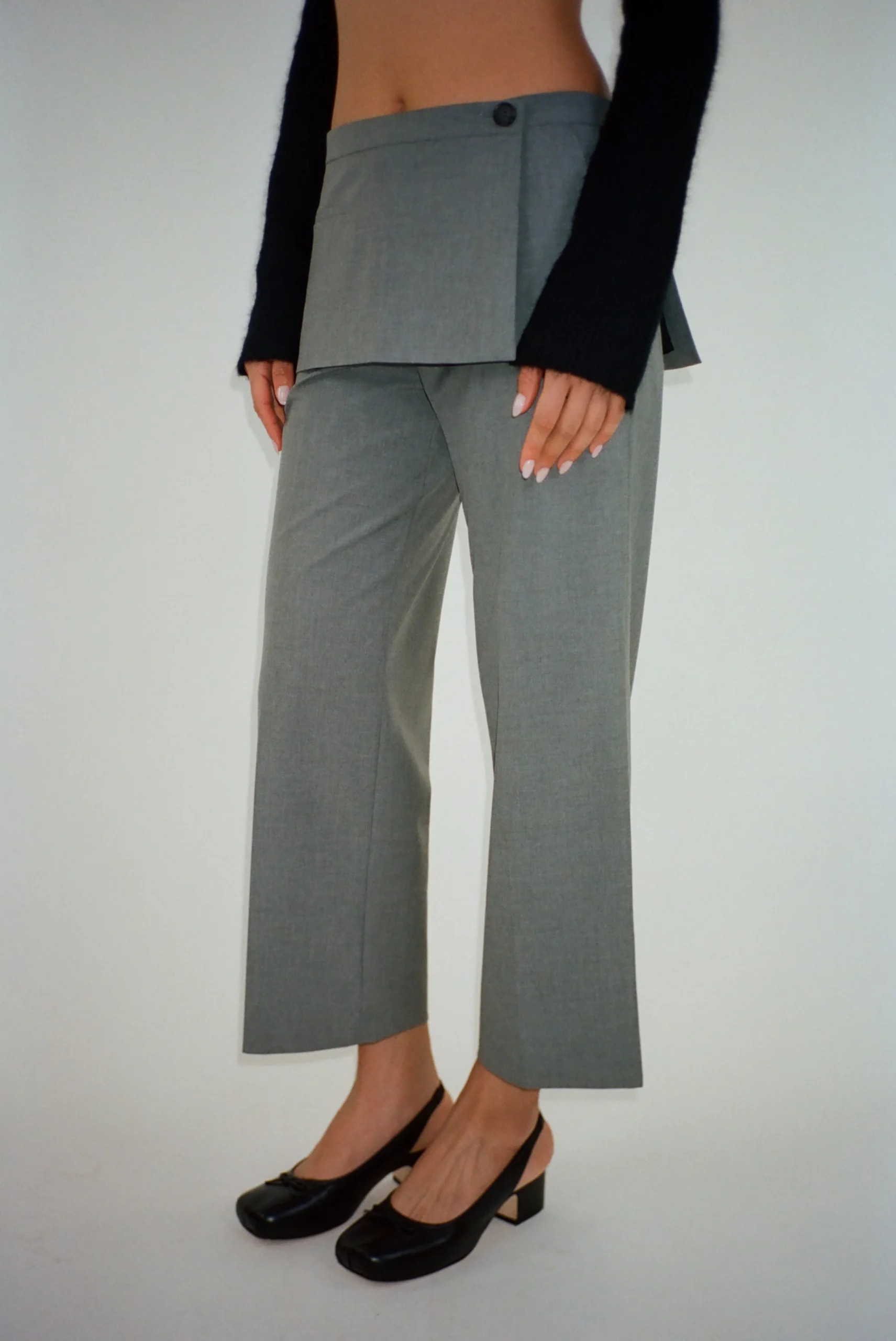 mott_pant_in_ash_grey_4.webp SANDY LIANG MOTT PANT IN ASH GREY> Uniform | Pants